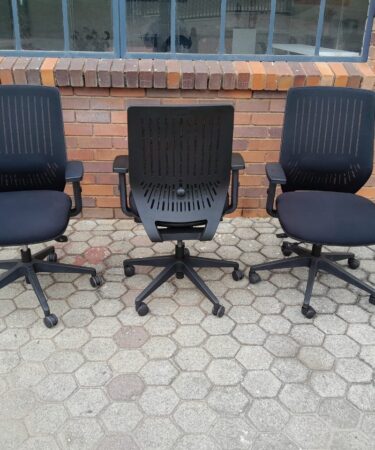 Motion Office Chair