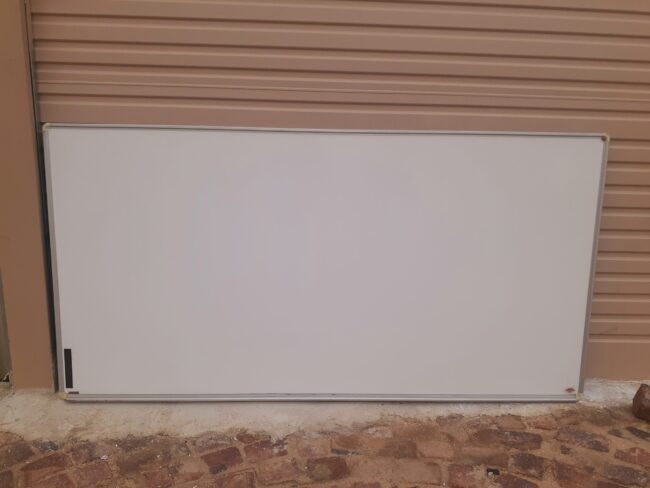 White Board 1800mm 900mm - Image 2