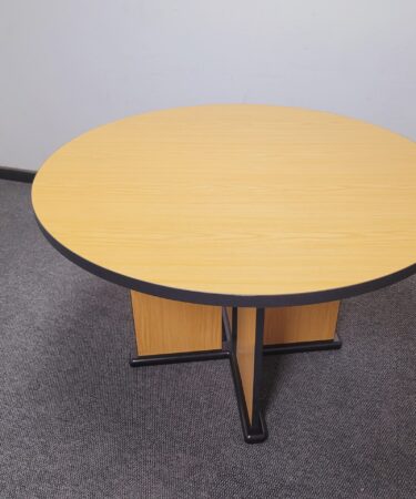 4c580ef7 dcfb 49f3 8d73 88cfc526b743 scaled 1 Home - Contact us for premium office furniture in Johannesburg.