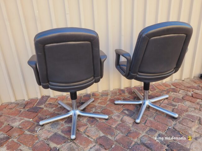 Genuine Leather Visitor Chairs - Image 3
