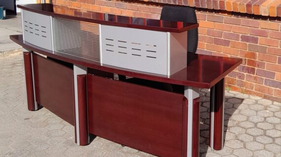 Mahogany Reception Unit 2400mm x 750mm