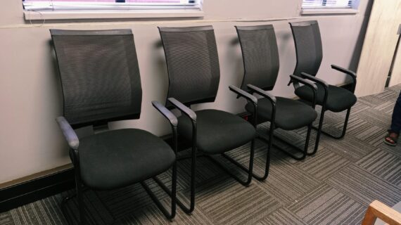 Kingston Mesh Back Visitor Chairs