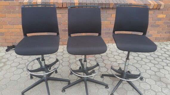 Draughts Man Chairs