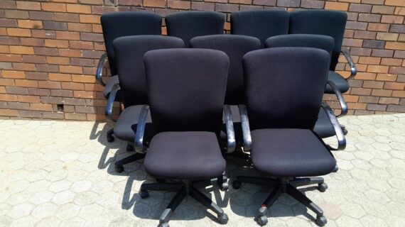 Texas Range Black Chairs QUALITY USED