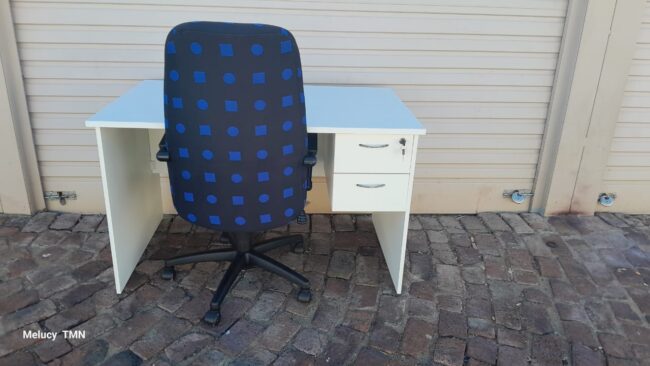 White Study Desk With Drawers 1200mm x 750mm - Image 3