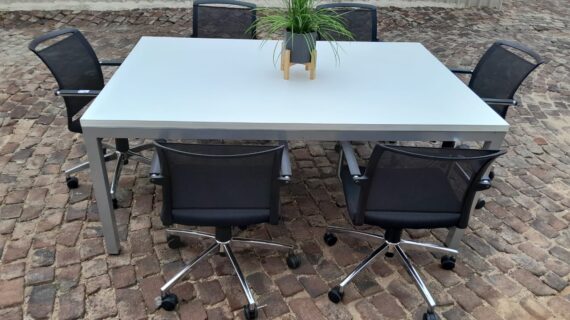 Alice Boardroom Table 1800mm x 1200mm