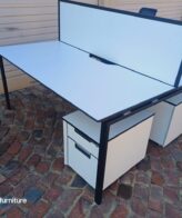 Two way cluster Desk 1600mm x 1600mm
