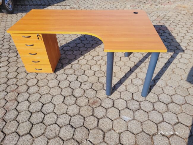 Cherry L Shape Desk 1800mm x 1200mm - Image 2